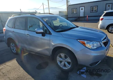 2015 Subaru Forester 2.5I Premium z USA, uszkodzony, nr VIN JF2SJAFC2FH565956